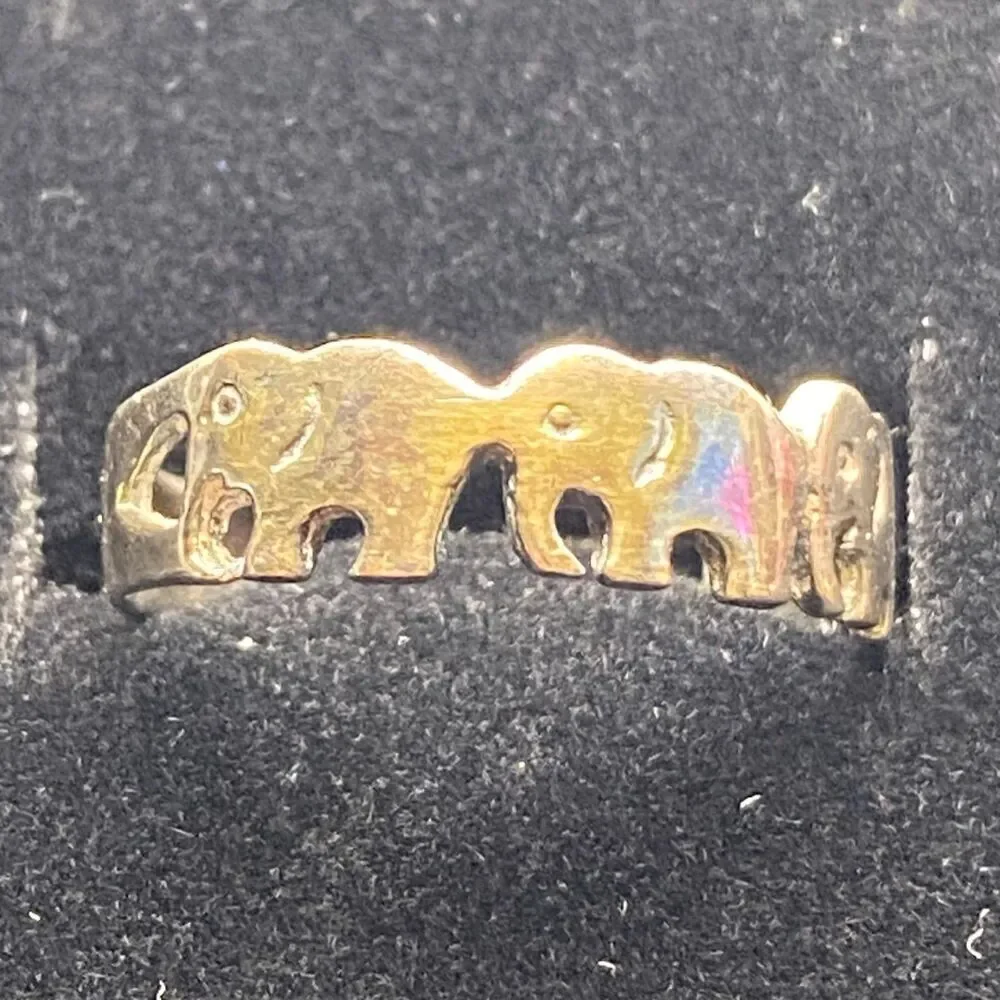 Sterling Silver 4 Elephants Cut Out Ring Size 8.5